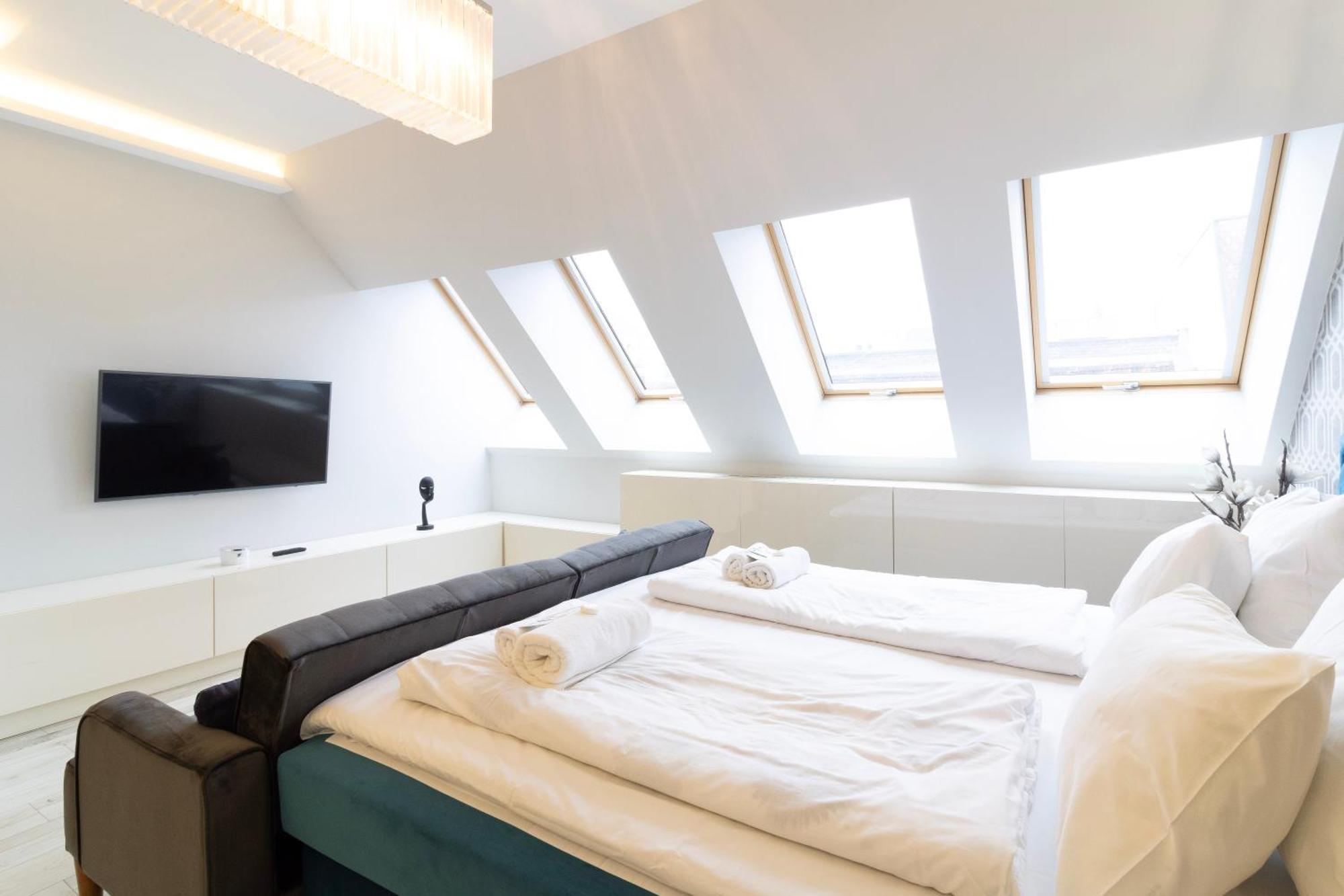 Jacuzzi Roofterrace Luxury Over The Opera Budapesta Exterior foto